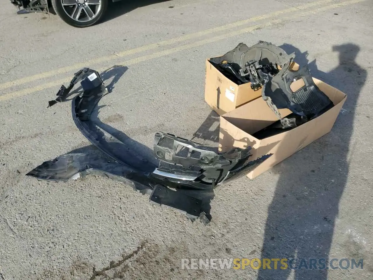 12 Photograph of a damaged car WBA33AG01PCL67561 BMW 5 SERIES 2023