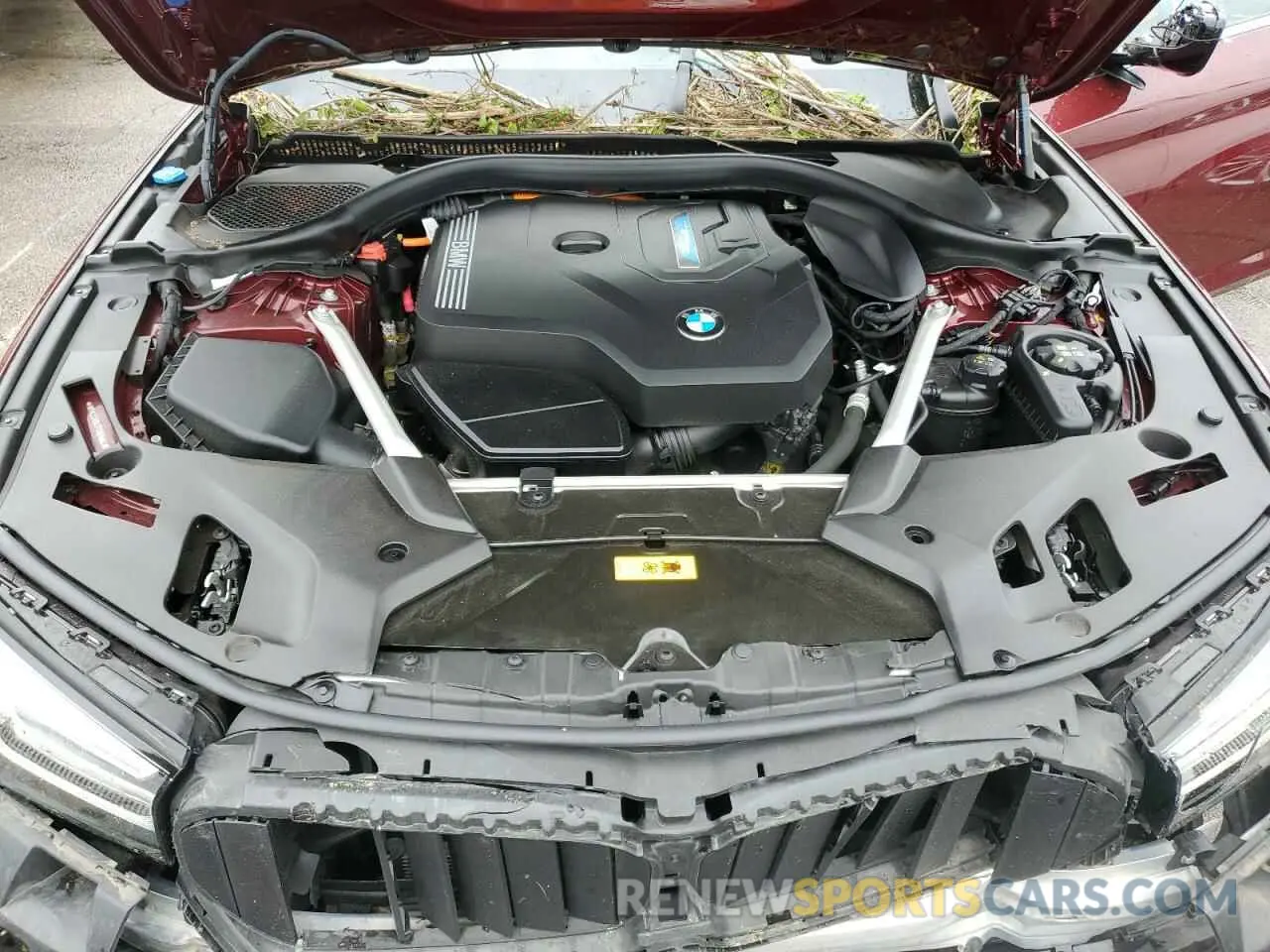 11 Photograph of a damaged car WBA33AG07PCM25883 BMW 5 SERIES 2023