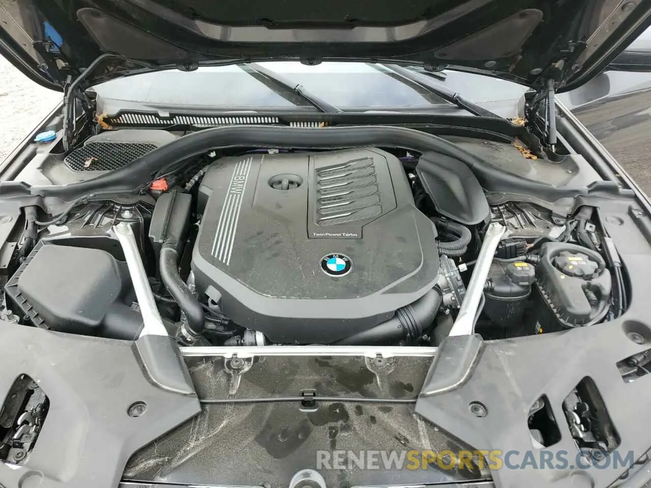 13 Photograph of a damaged car WBA53BJ04PCL88945 BMW 5 SERIES 2023