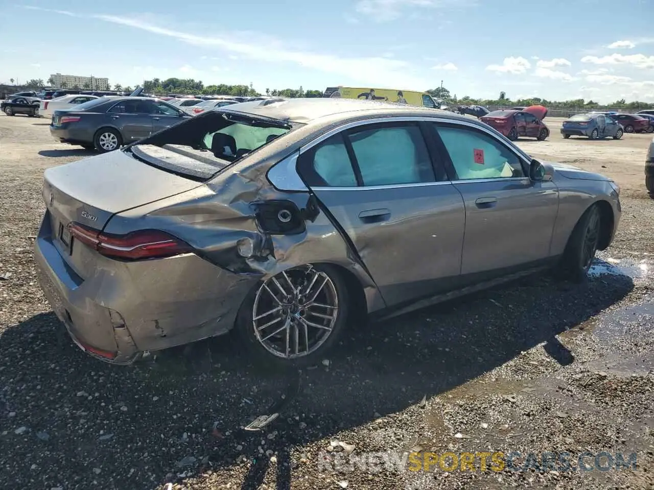 3 Photograph of a damaged car WBA43FJ01RCR69731 BMW 5 SERIES 2024