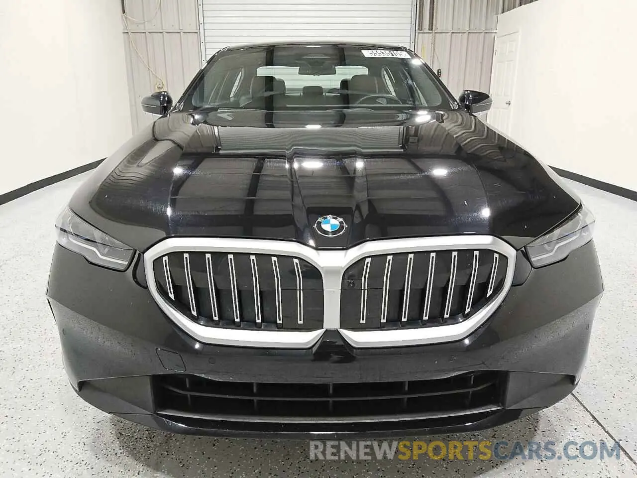 5 Photograph of a damaged car WBA43FJ04RCR49330 BMW 5 SERIES 2024