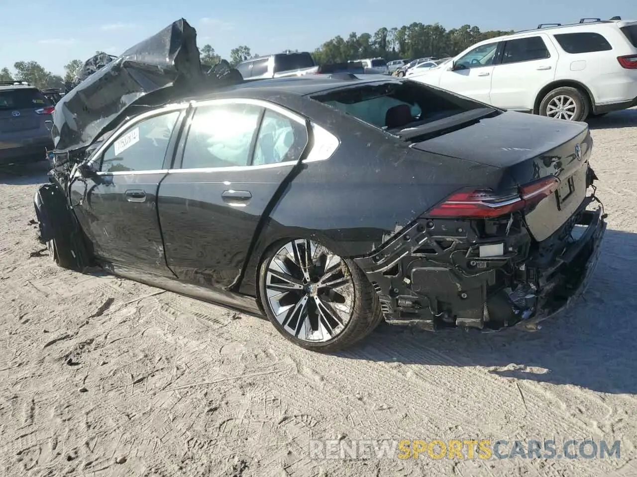 2 Photograph of a damaged car WBA43FJ04RCR87916 BMW 5 SERIES 2024