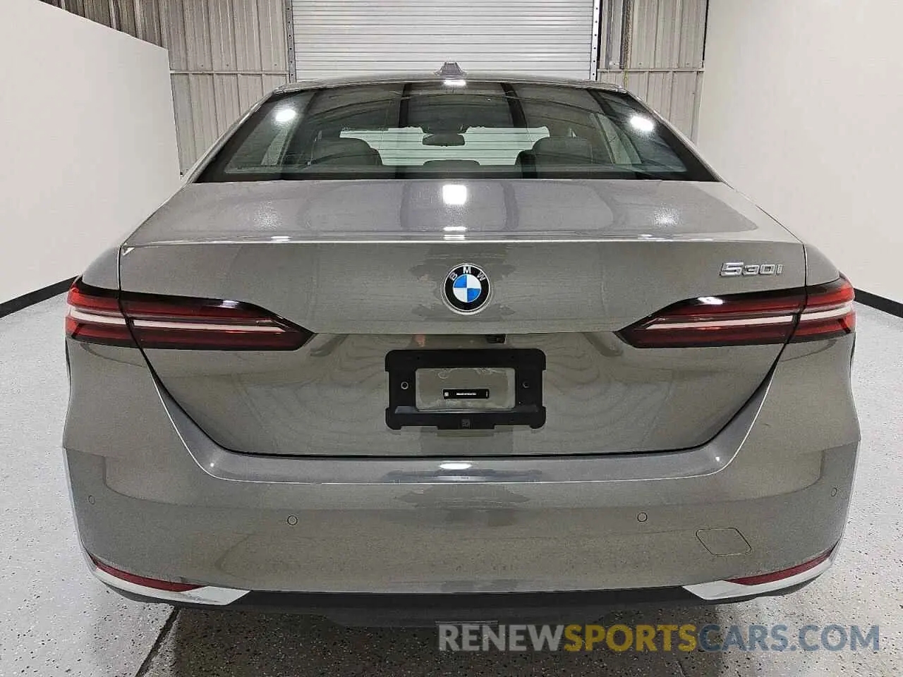 6 Photograph of a damaged car WBA43FJ07RCS37832 BMW 5 SERIES 2024