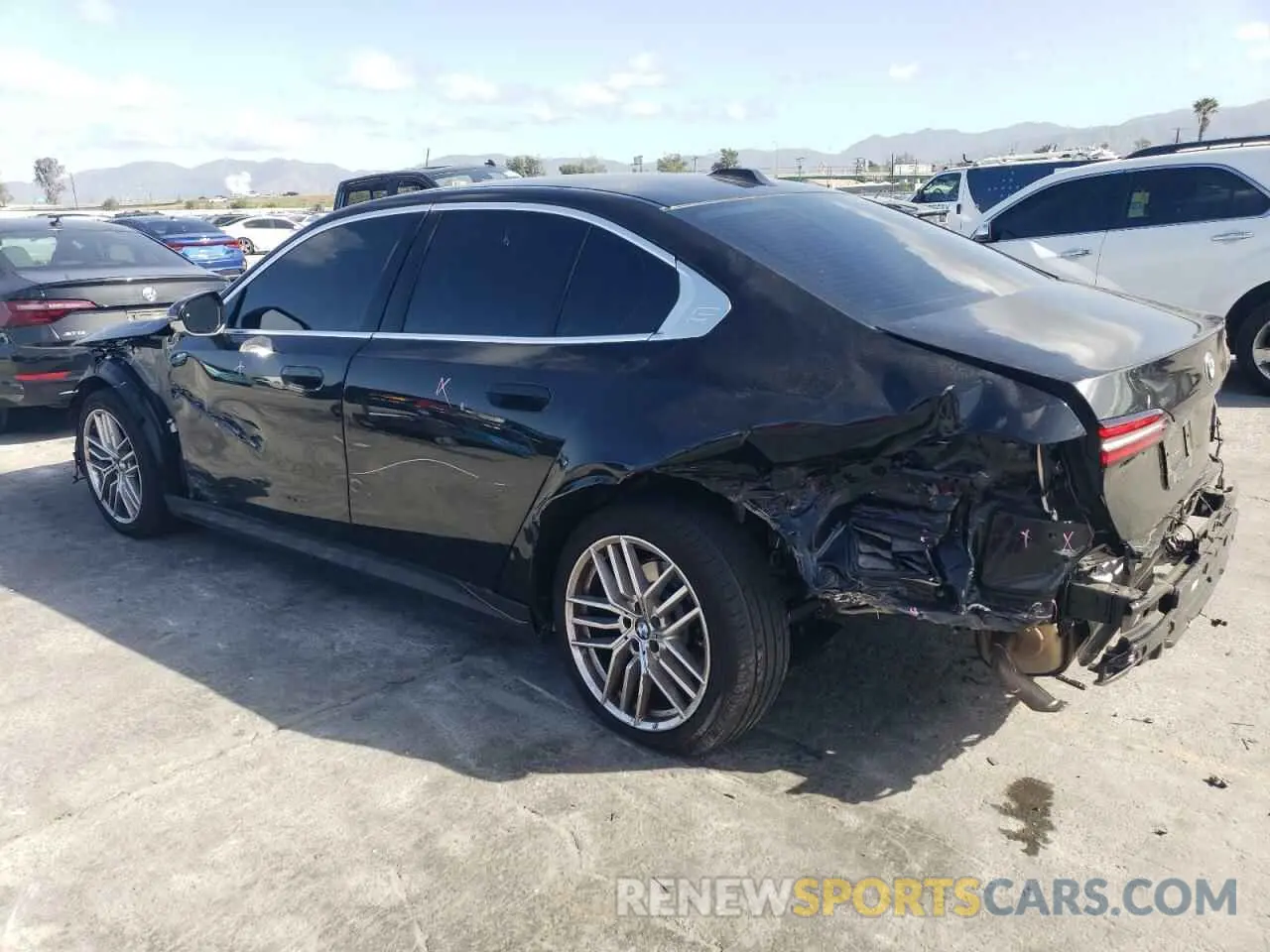 2 Photograph of a damaged car WBA43FJ08RCP78906 BMW 5 SERIES 2024