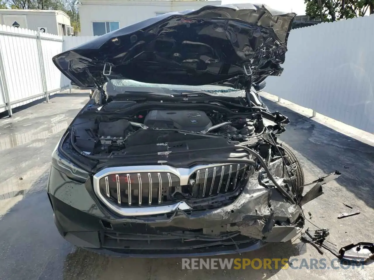 5 Photograph of a damaged car WBA43FJ08RCP86200 BMW 5 SERIES 2024