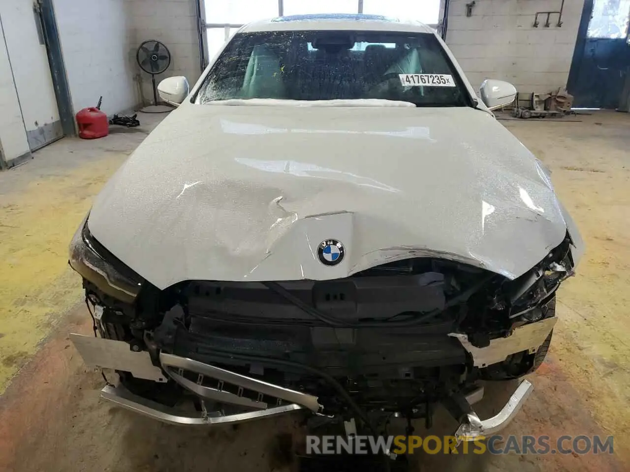 5 Photograph of a damaged car WBA53FJ02RCR63733 BMW 5 SERIES 2024