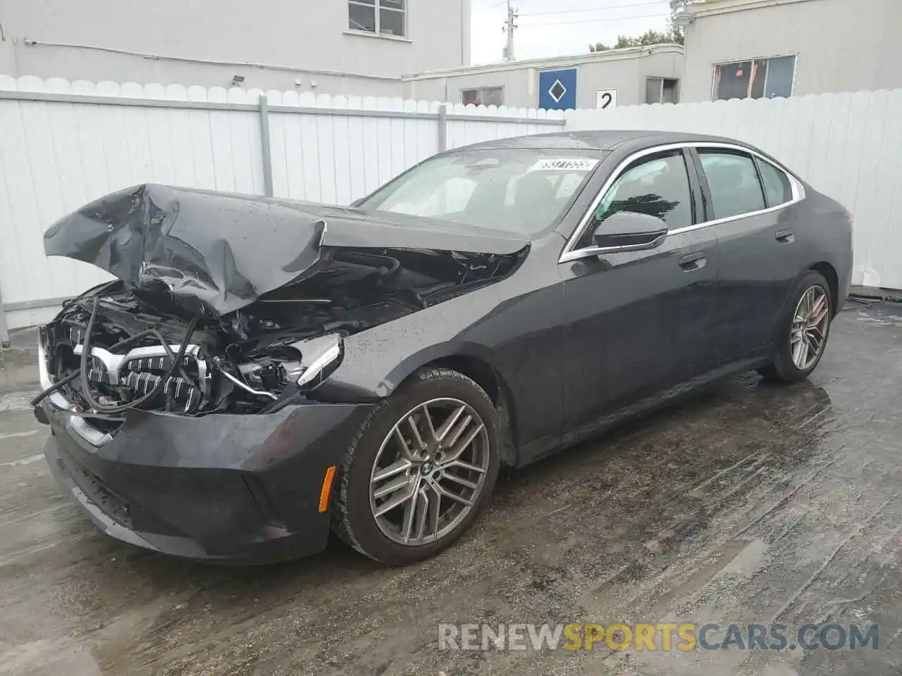 1 Photograph of a damaged car WBA53FJ06RCR51830 BMW 5 SERIES 2024