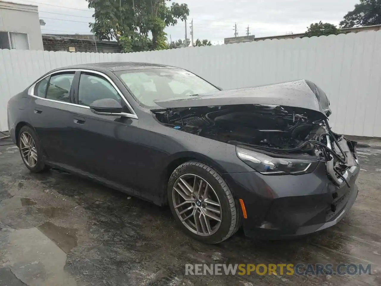 4 Photograph of a damaged car WBA53FJ06RCR51830 BMW 5 SERIES 2024