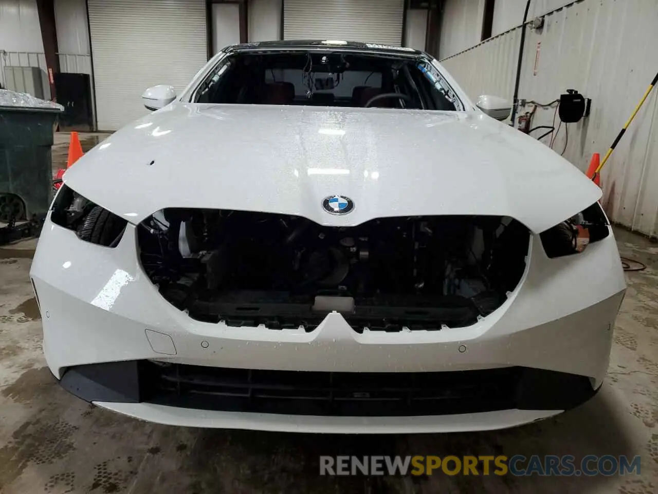 5 Photograph of a damaged car WBA53FJ08RCP95113 BMW 5 SERIES 2024