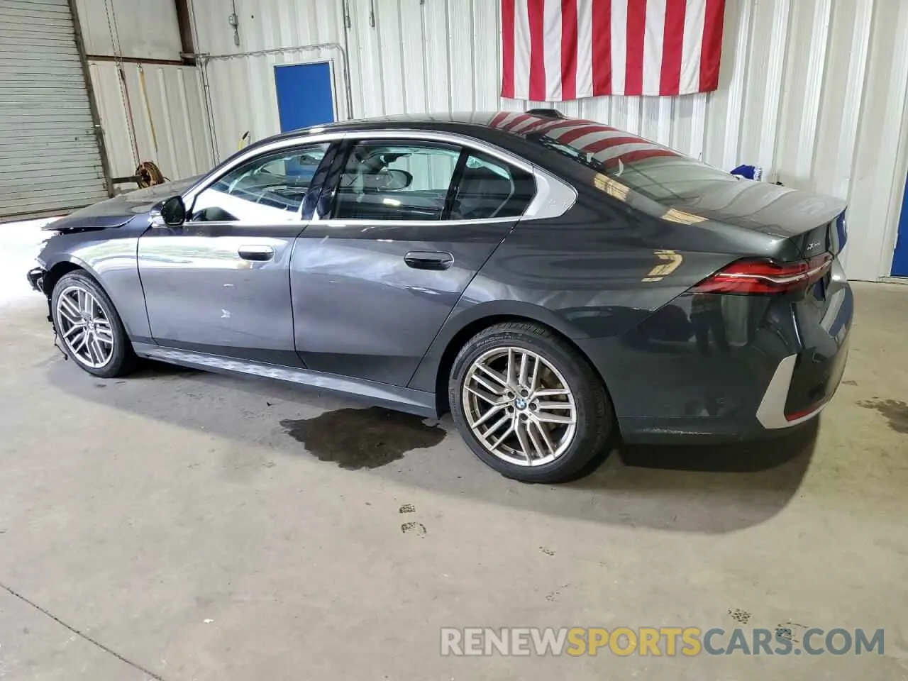 2 Photograph of a damaged car WBA53FJ09RCS71811 BMW 5 SERIES 2024