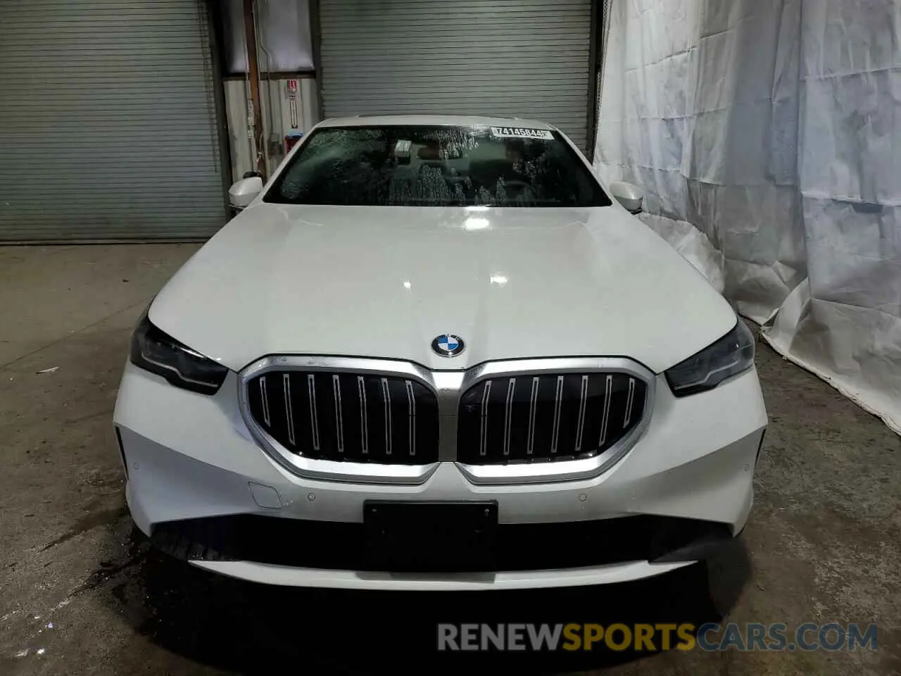 5 Photograph of a damaged car WBA53FJ0XRCP78927 BMW 5 SERIES 2024