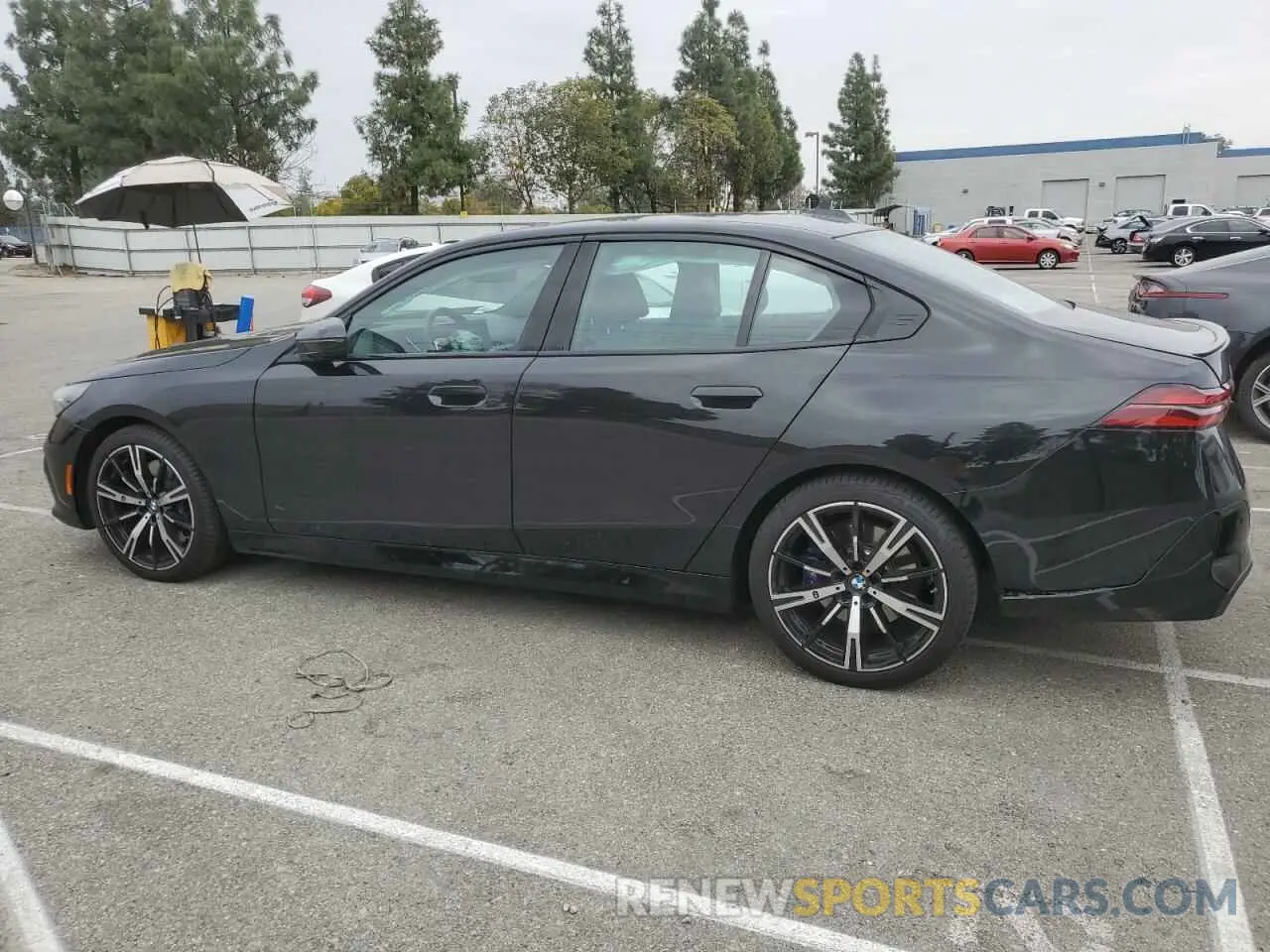 2 Photograph of a damaged car WBA63FJ09RCS16327 BMW 5 SERIES 2024