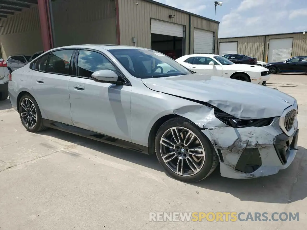 4 Photograph of a damaged car WBA43FJ01SCT75551 BMW 5 SERIES 2025