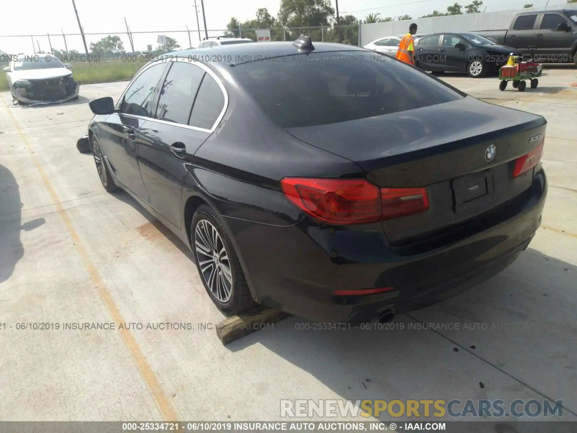 3 Photograph of a damaged car WBAJA5C52KWW00635 BMW 530 2019