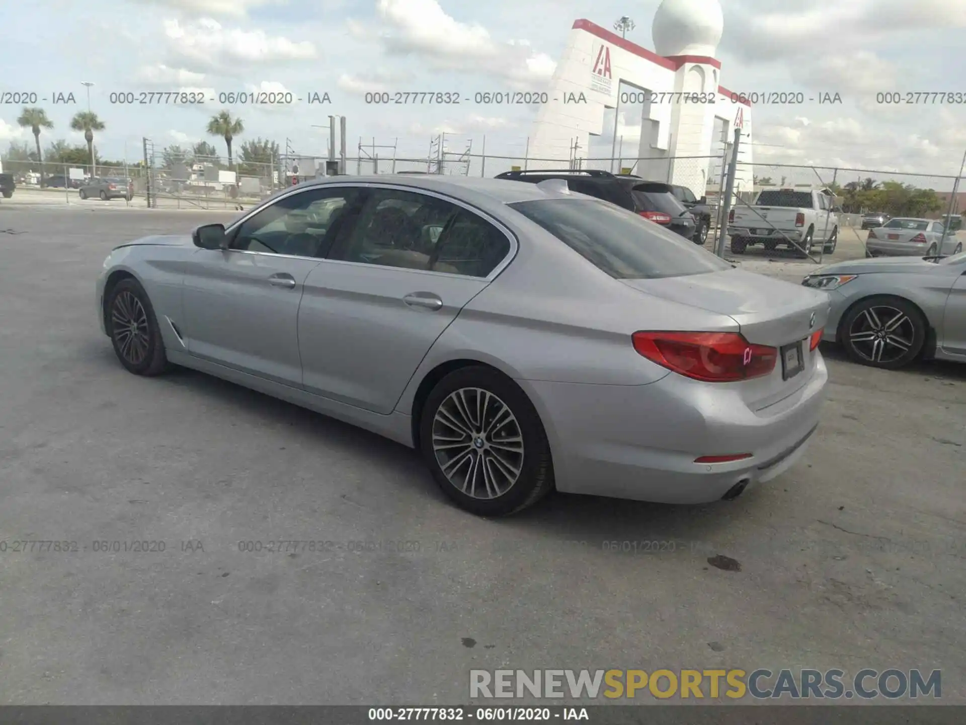 3 Photograph of a damaged car WBAJA5C59KWW18842 BMW 530 2019