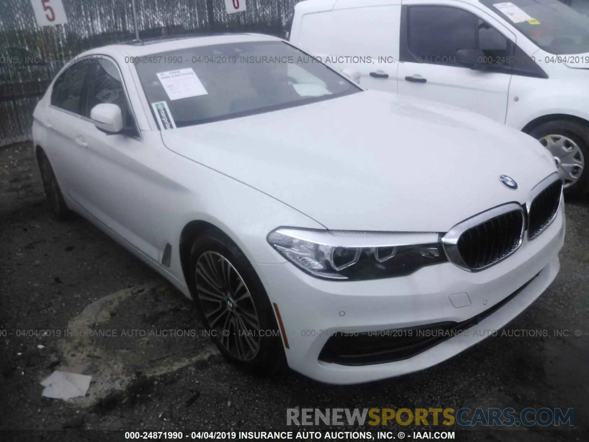 1 Photograph of a damaged car WBAJA5C59KWW18856 BMW 530 2019