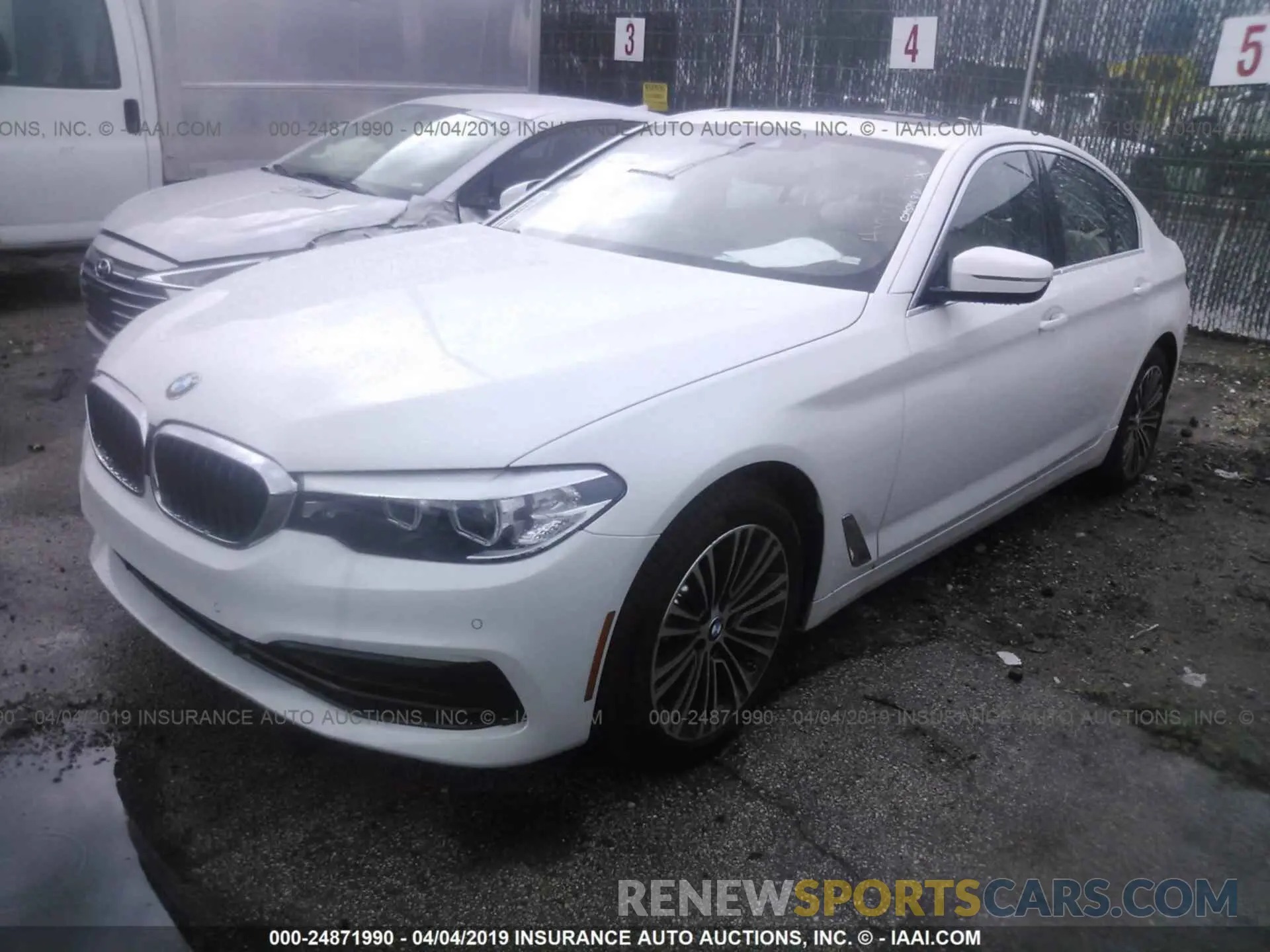 2 Photograph of a damaged car WBAJA5C59KWW18856 BMW 530 2019
