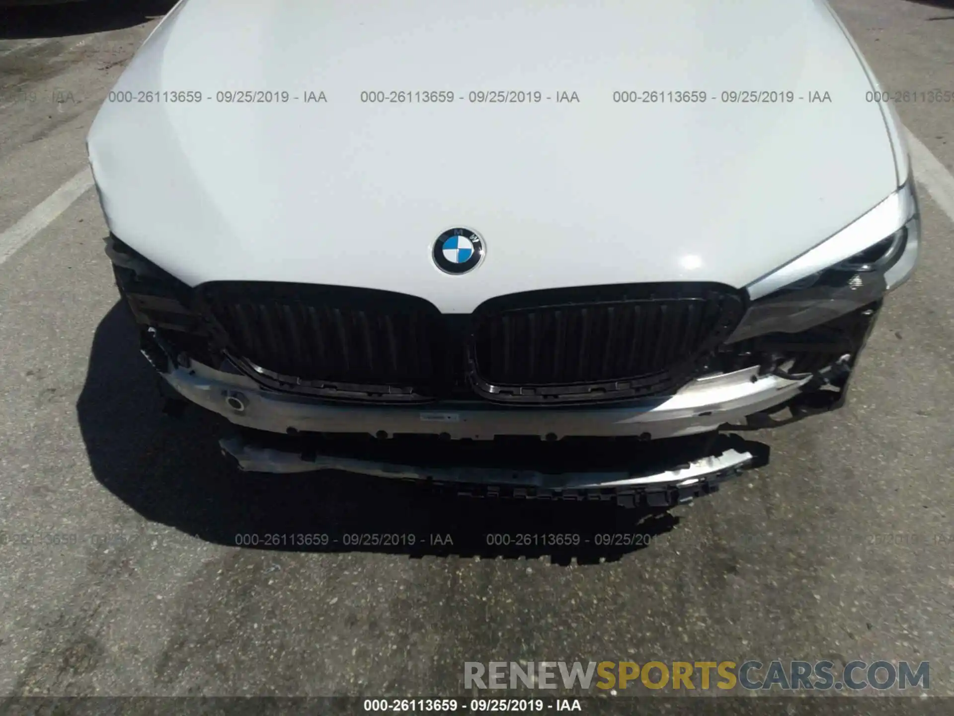 6 Photograph of a damaged car WBAJA5C5XKWW09213 BMW 530 2019