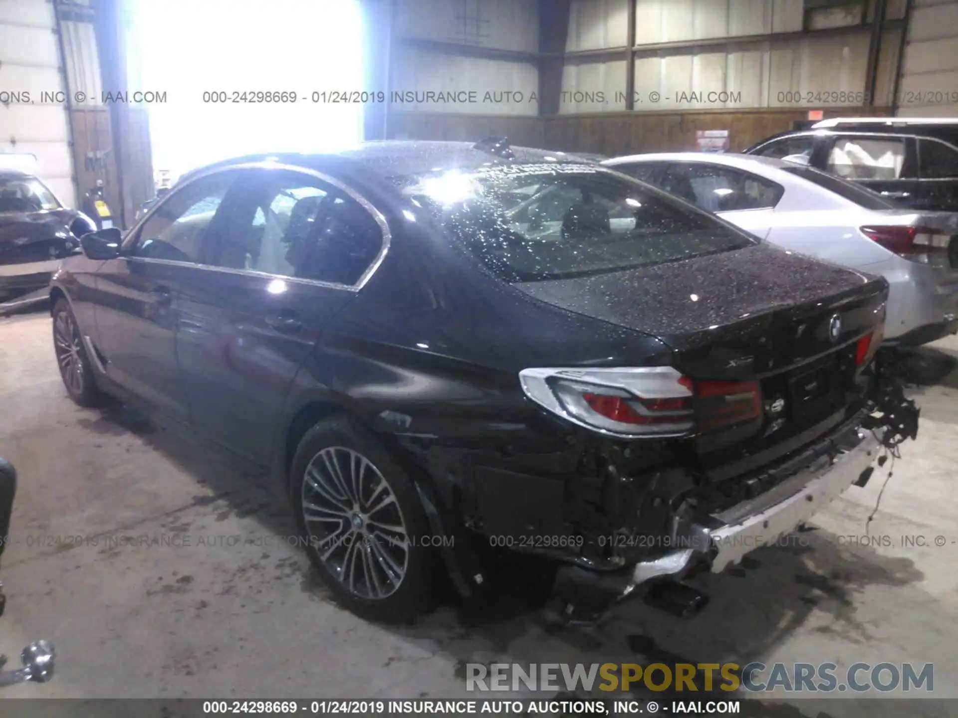 3 Photograph of a damaged car WBAJA7C50KG909994 BMW 530 2019