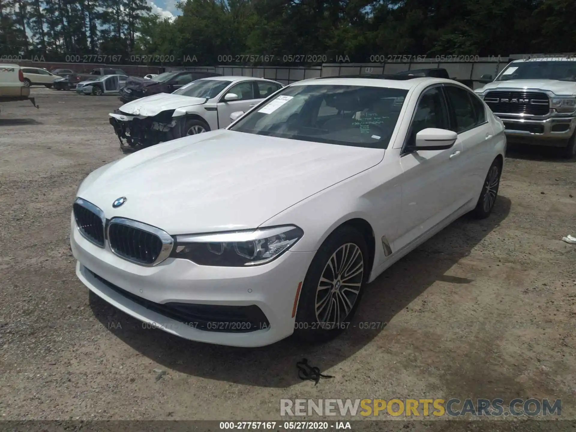 2 Photograph of a damaged car WBAJA7C52KWW19200 BMW 530 2019