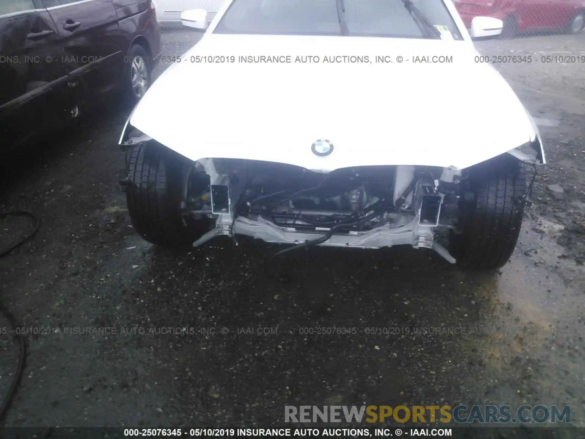 6 Photograph of a damaged car WBAJA7C53KWC78120 BMW 530 2019