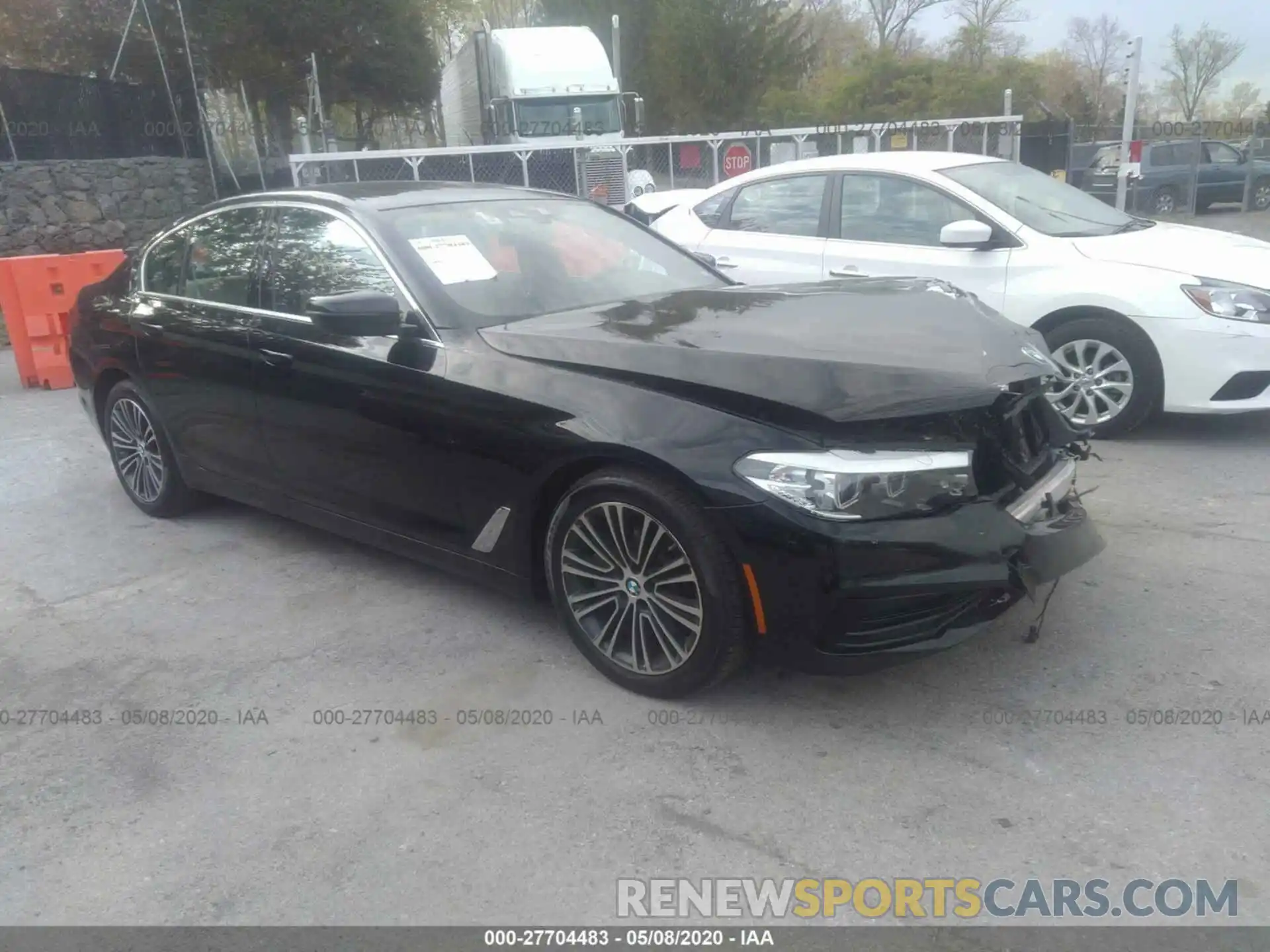 1 Photograph of a damaged car WBAJA7C59KWW19596 BMW 530 2019