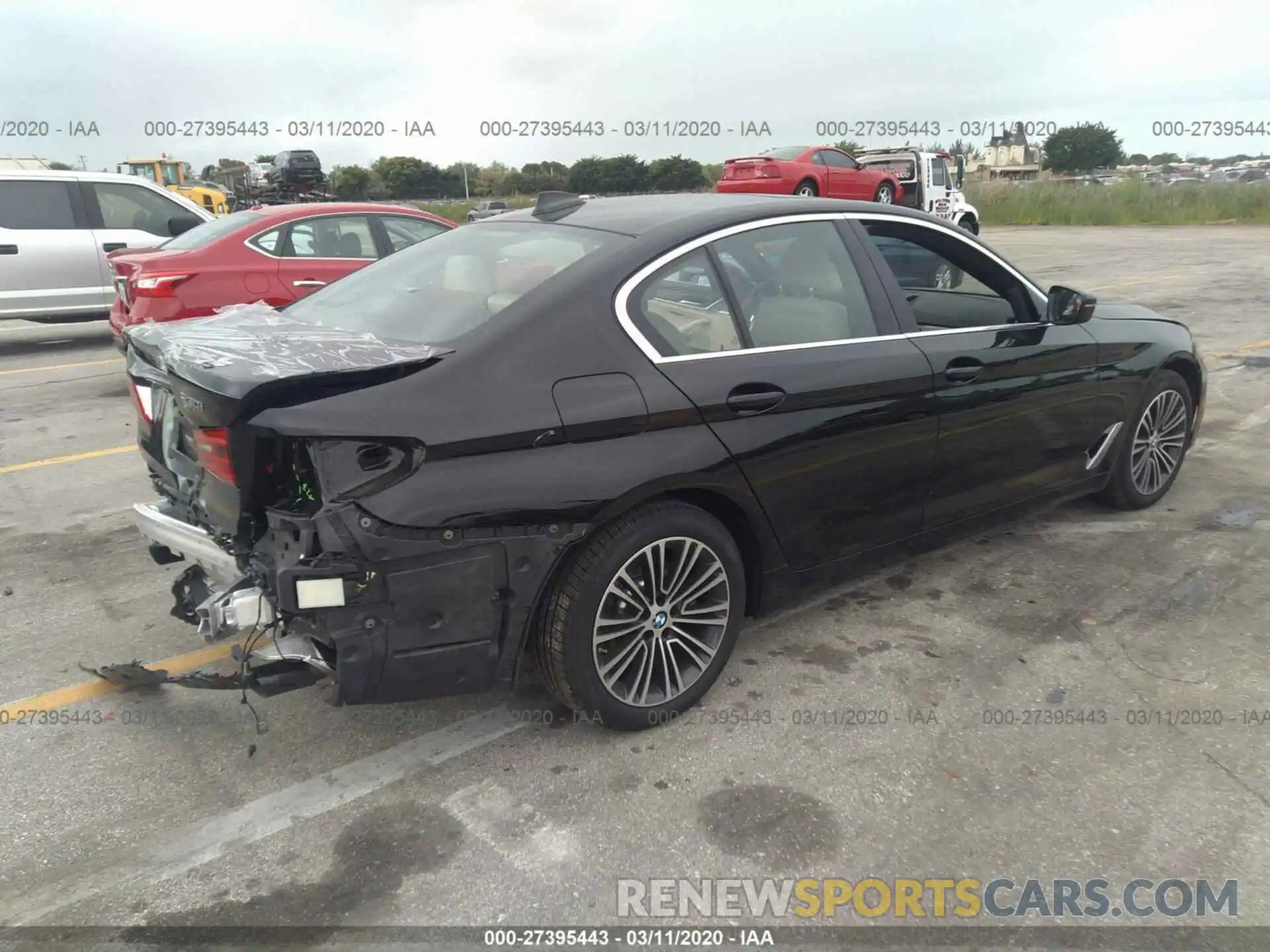 4 Photograph of a damaged car WBAJR3C00LWW63736 BMW 530 2020