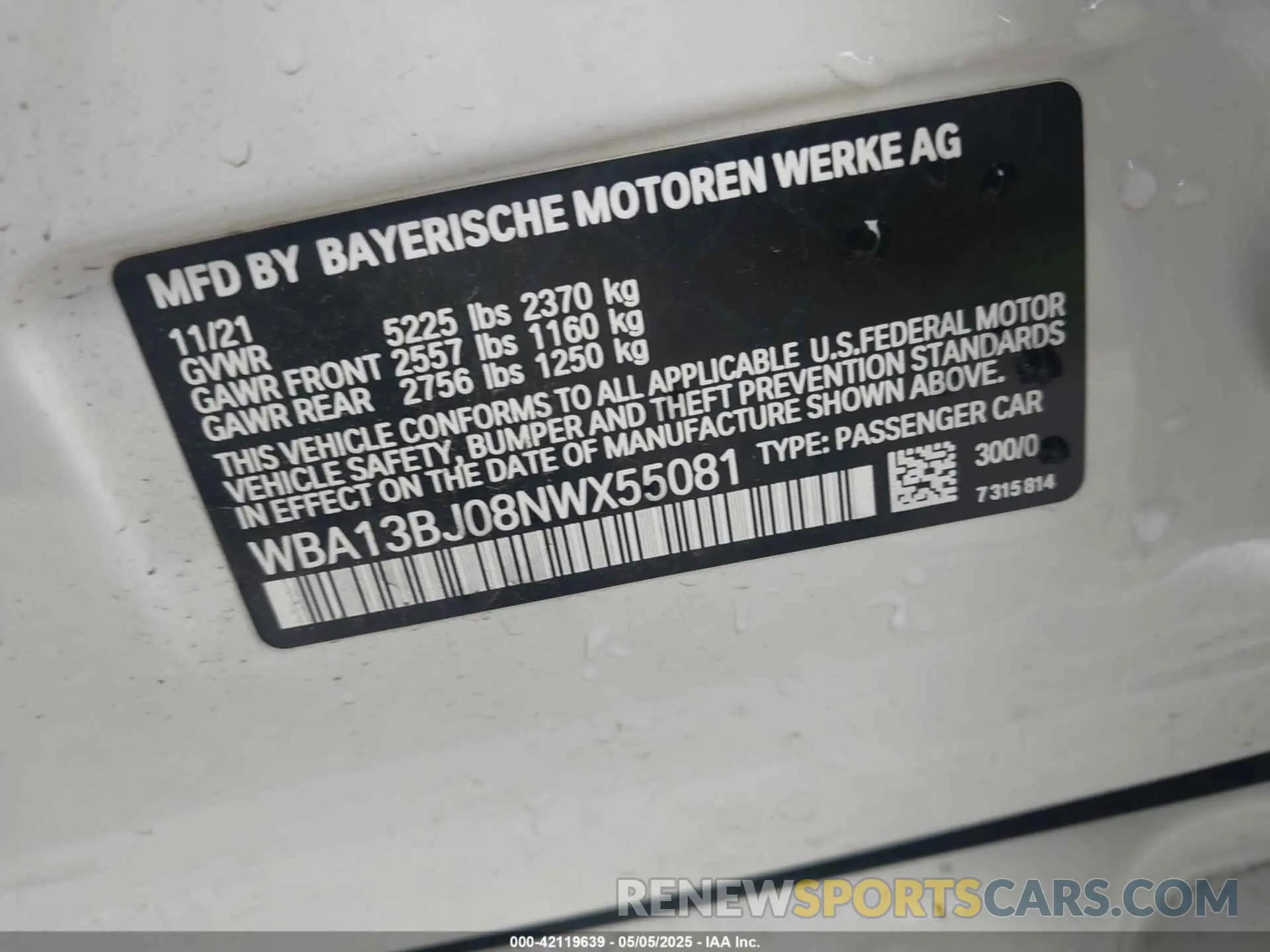9 Photograph of a damaged car WBA13BJ08NWX55081 BMW 530 2022