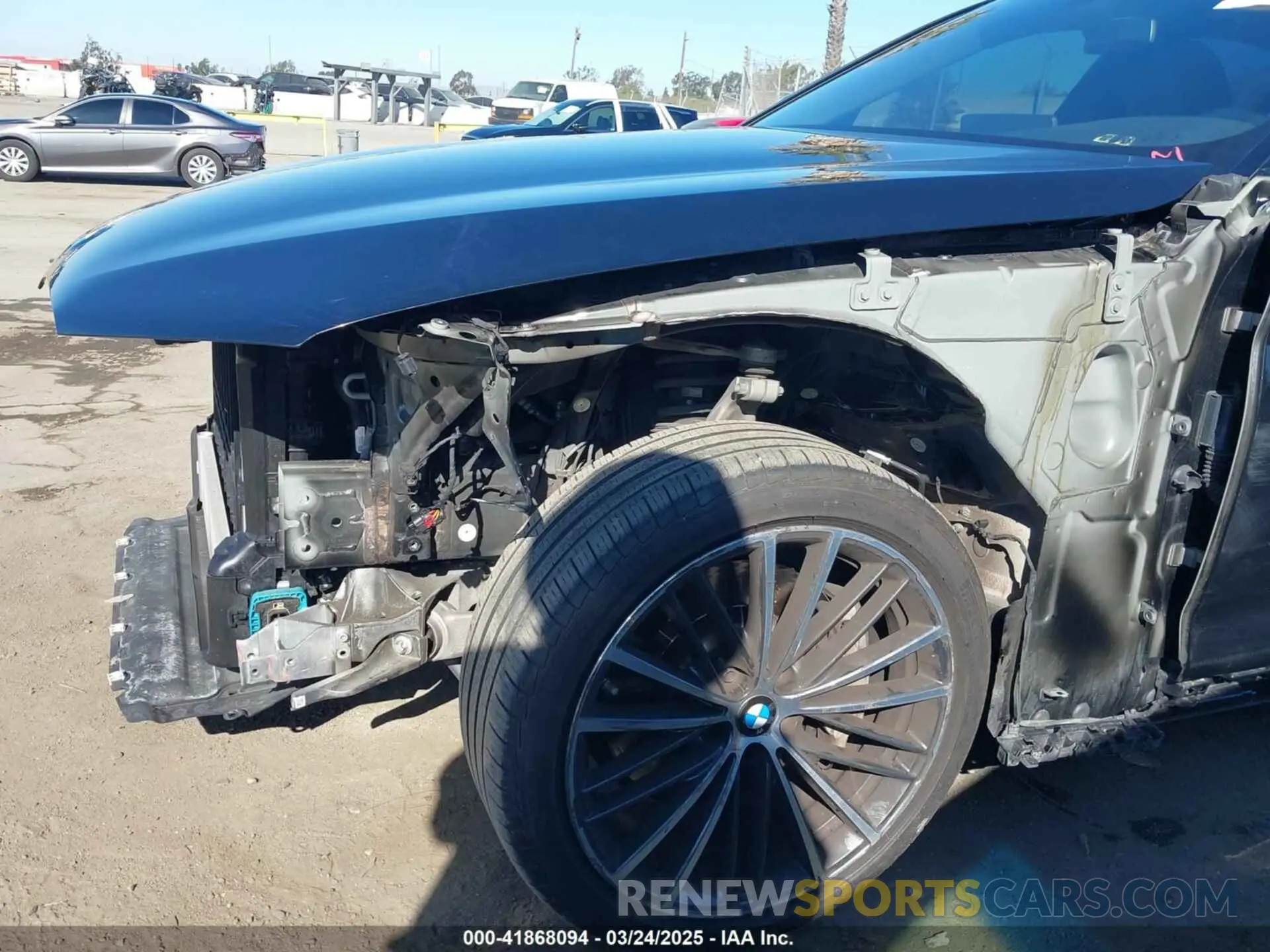 6 Photograph of a damaged car WBA53BH00NWX85098 BMW 530 2022