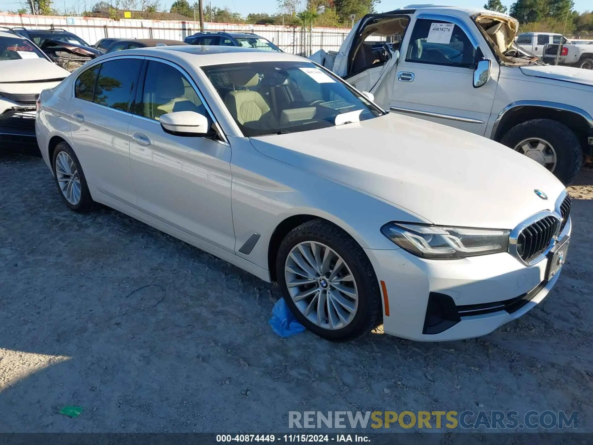 1 Photograph of a damaged car WBA53BH02NCH98794 BMW 530 2022