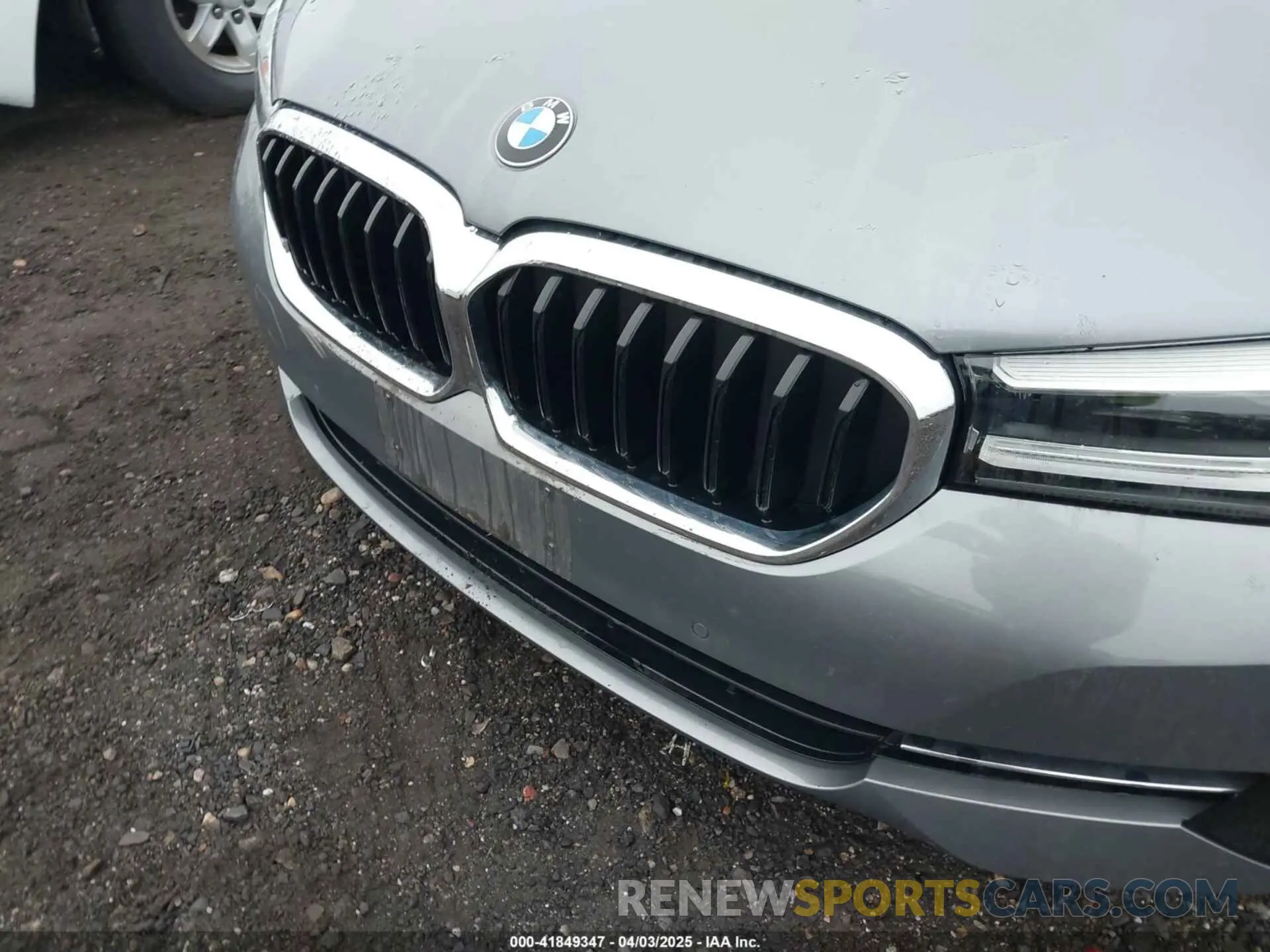 6 Photograph of a damaged car WBA13BJ01PWY22445 BMW 530 2023