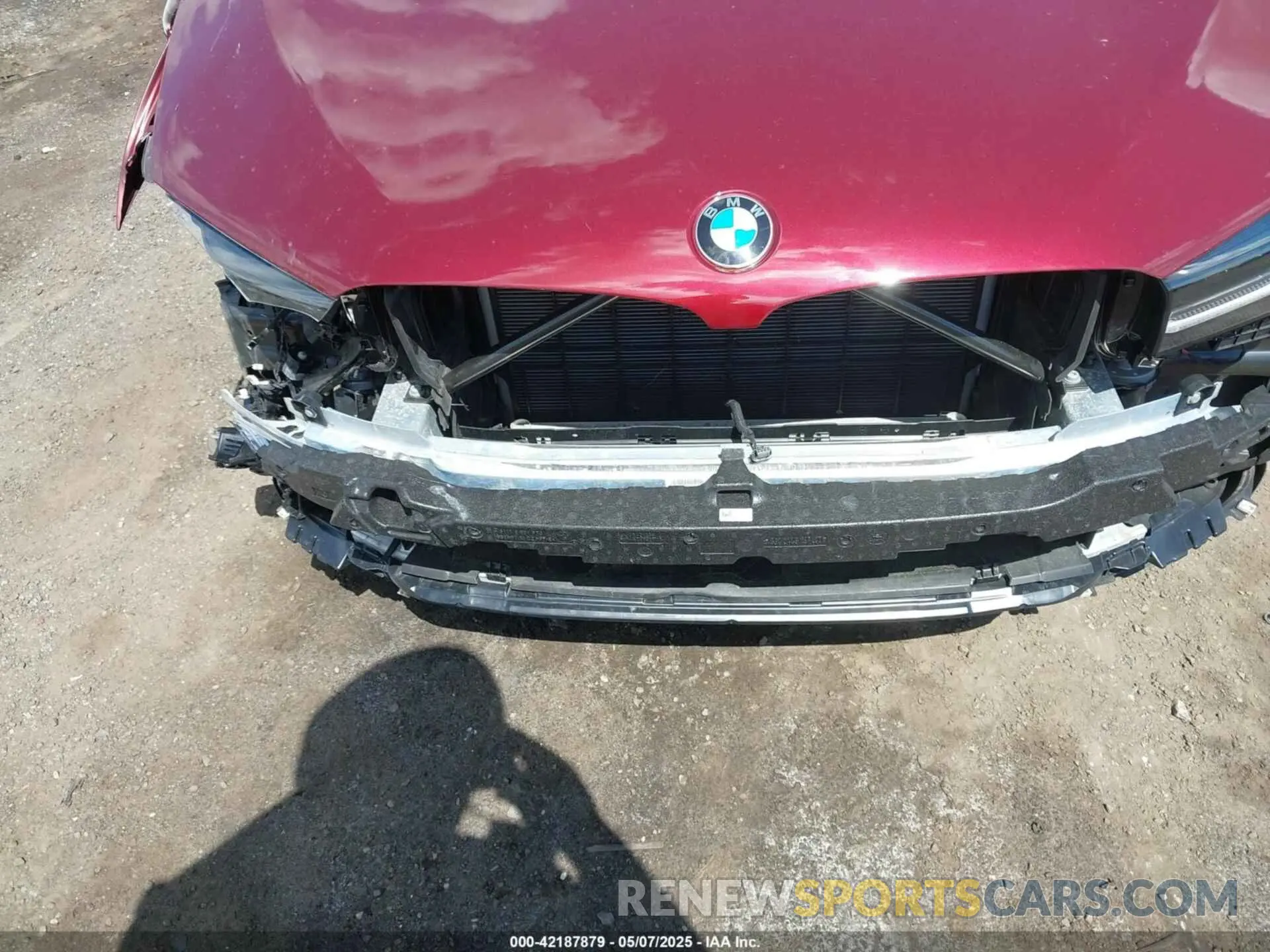 18 Photograph of a damaged car WBA13BJ0XPCL92402 BMW 530 2023