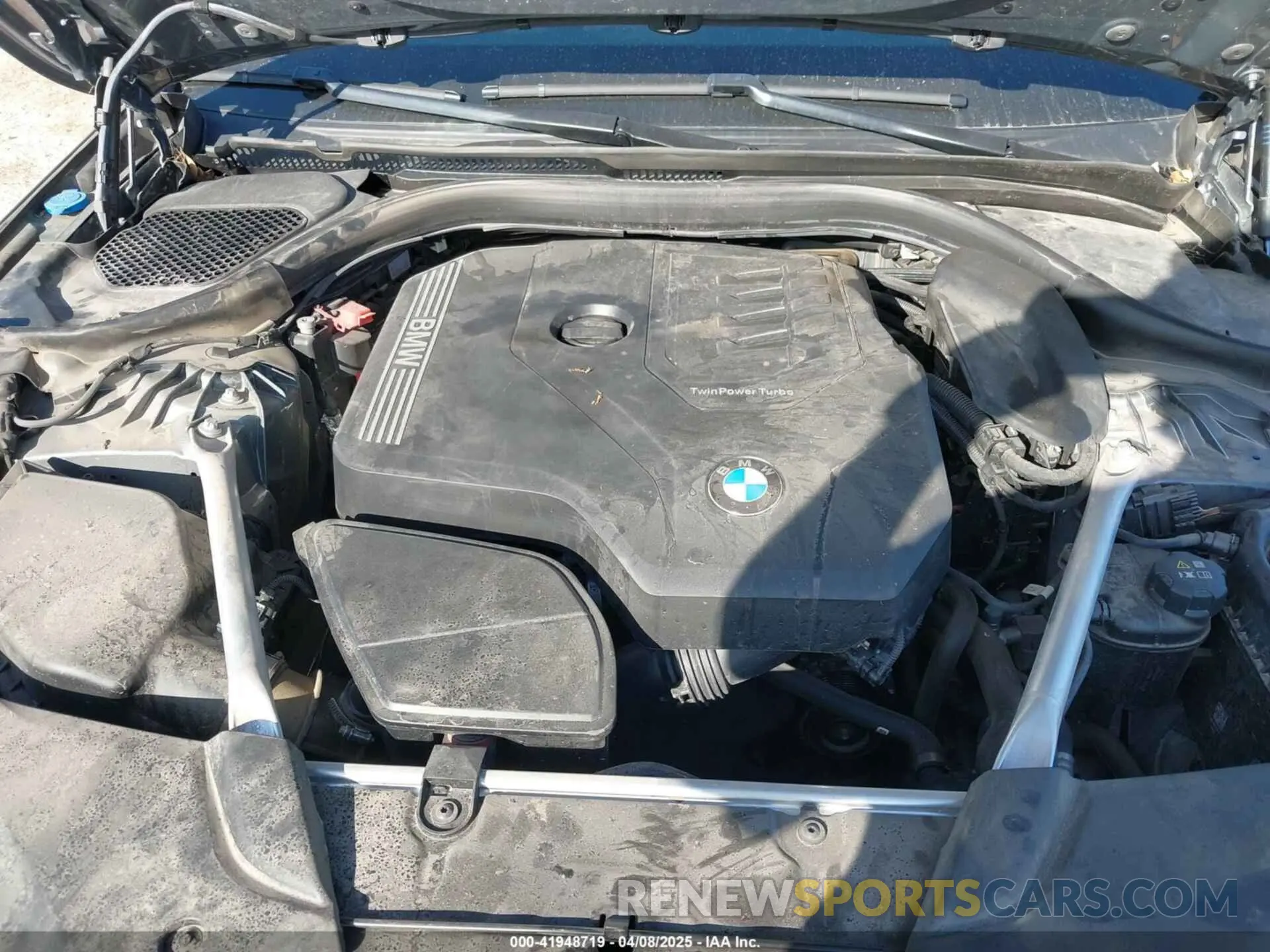 10 Photograph of a damaged car WBA53BH08PWY20750 BMW 530 2023