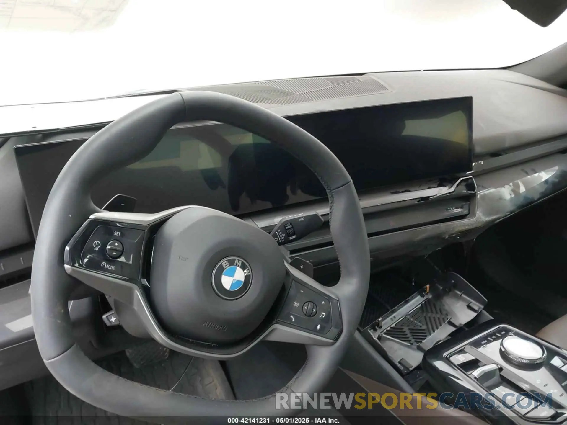 7 Photograph of a damaged car WBA53FJ03RCS25603 BMW 530 2024