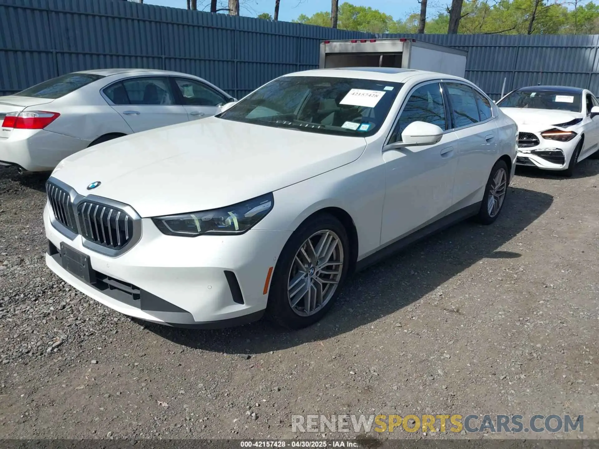 2 Photograph of a damaged car WBA53FJ06RCR29262 BMW 530 2024