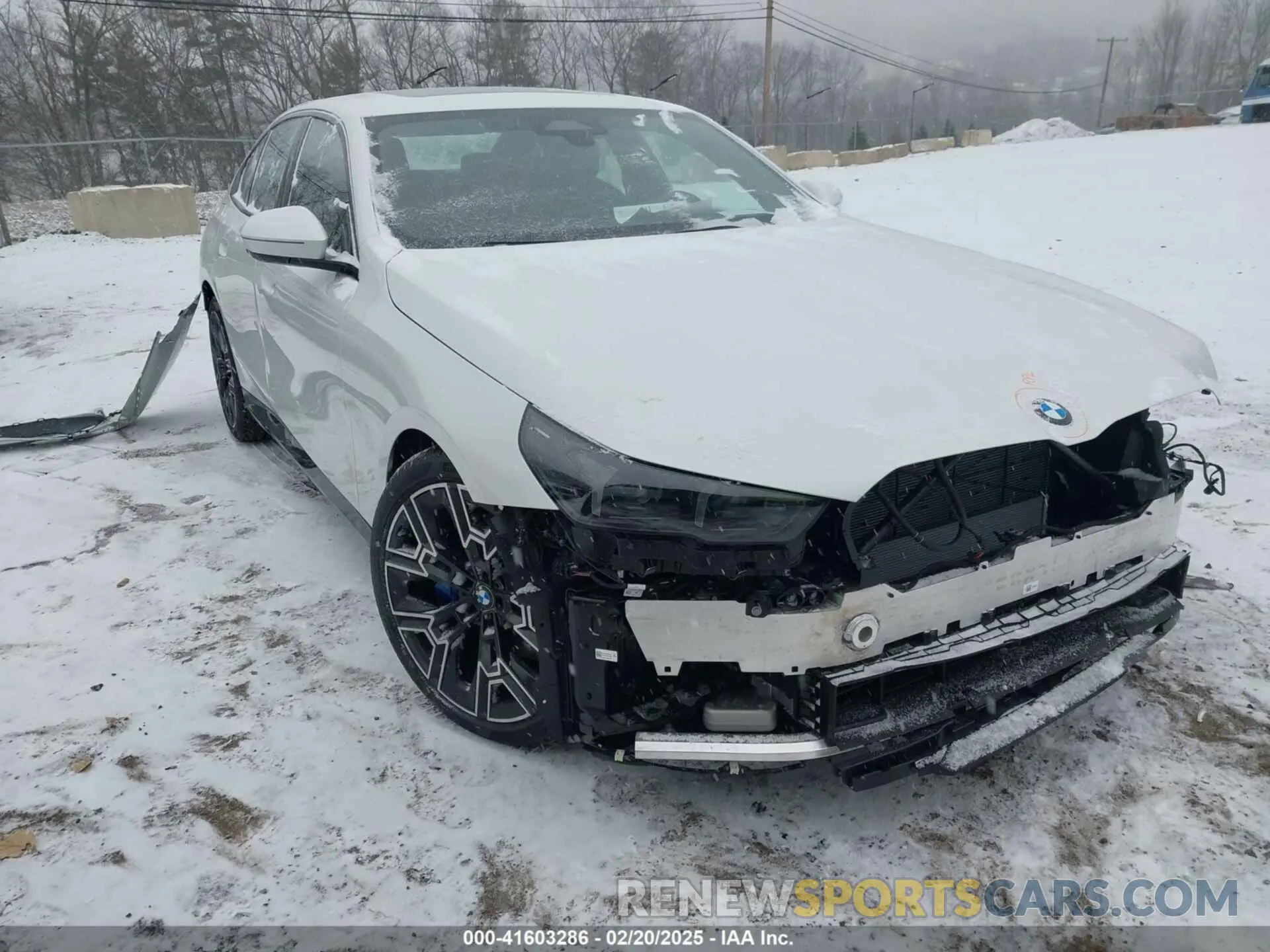 1 Photograph of a damaged car WBA53FJ06RCS94379 BMW 530 2024