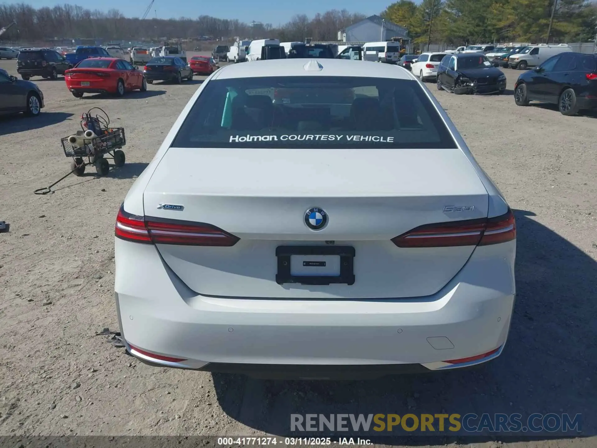 17 Photograph of a damaged car WBA53FJ08SCT33415 BMW 530 2025