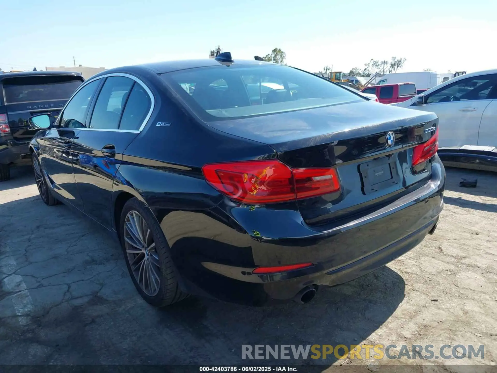 3 Photograph of a damaged car WBAJA9C51KB398935 BMW 530E 2019
