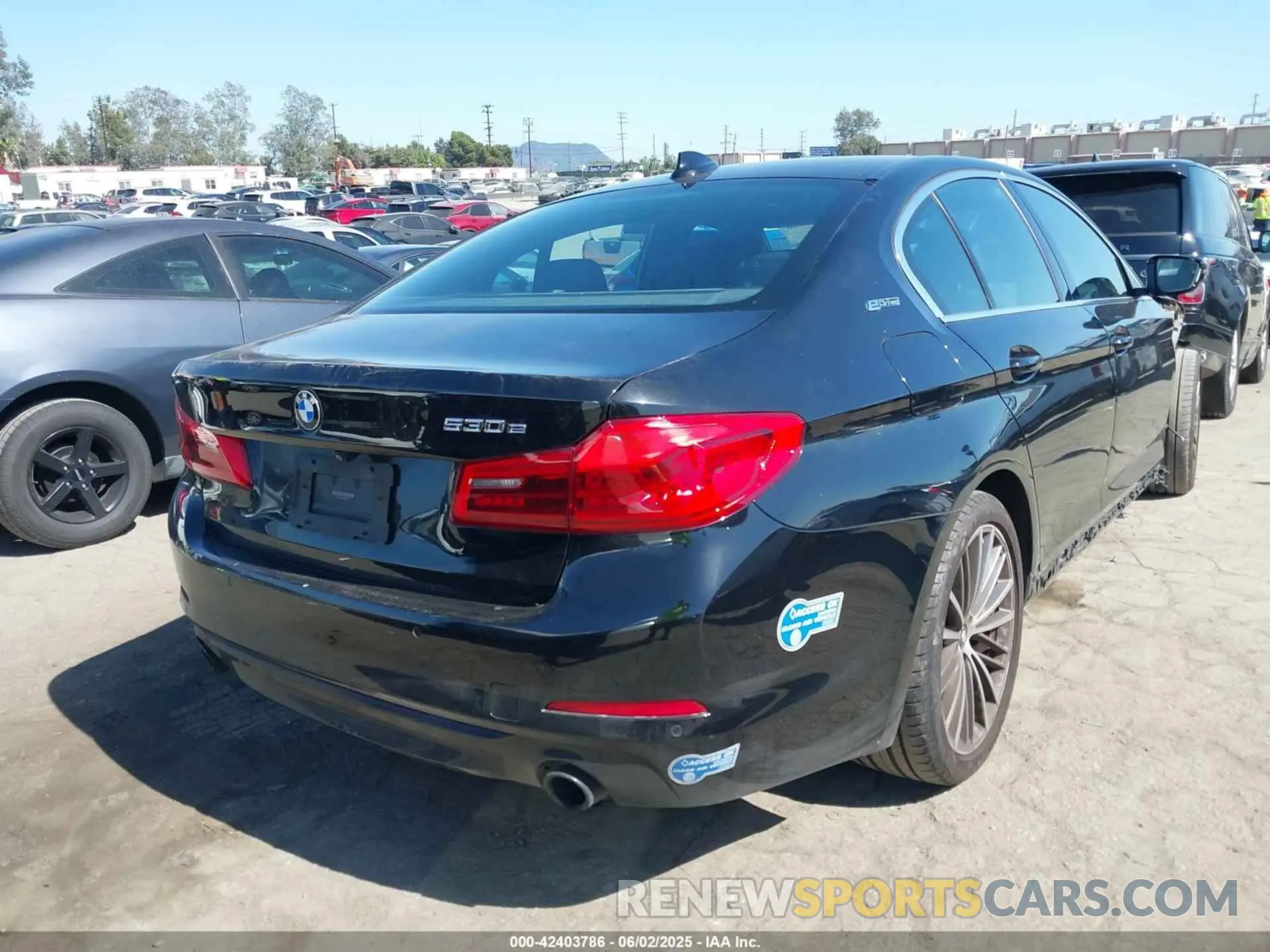 4 Photograph of a damaged car WBAJA9C51KB398935 BMW 530E 2019