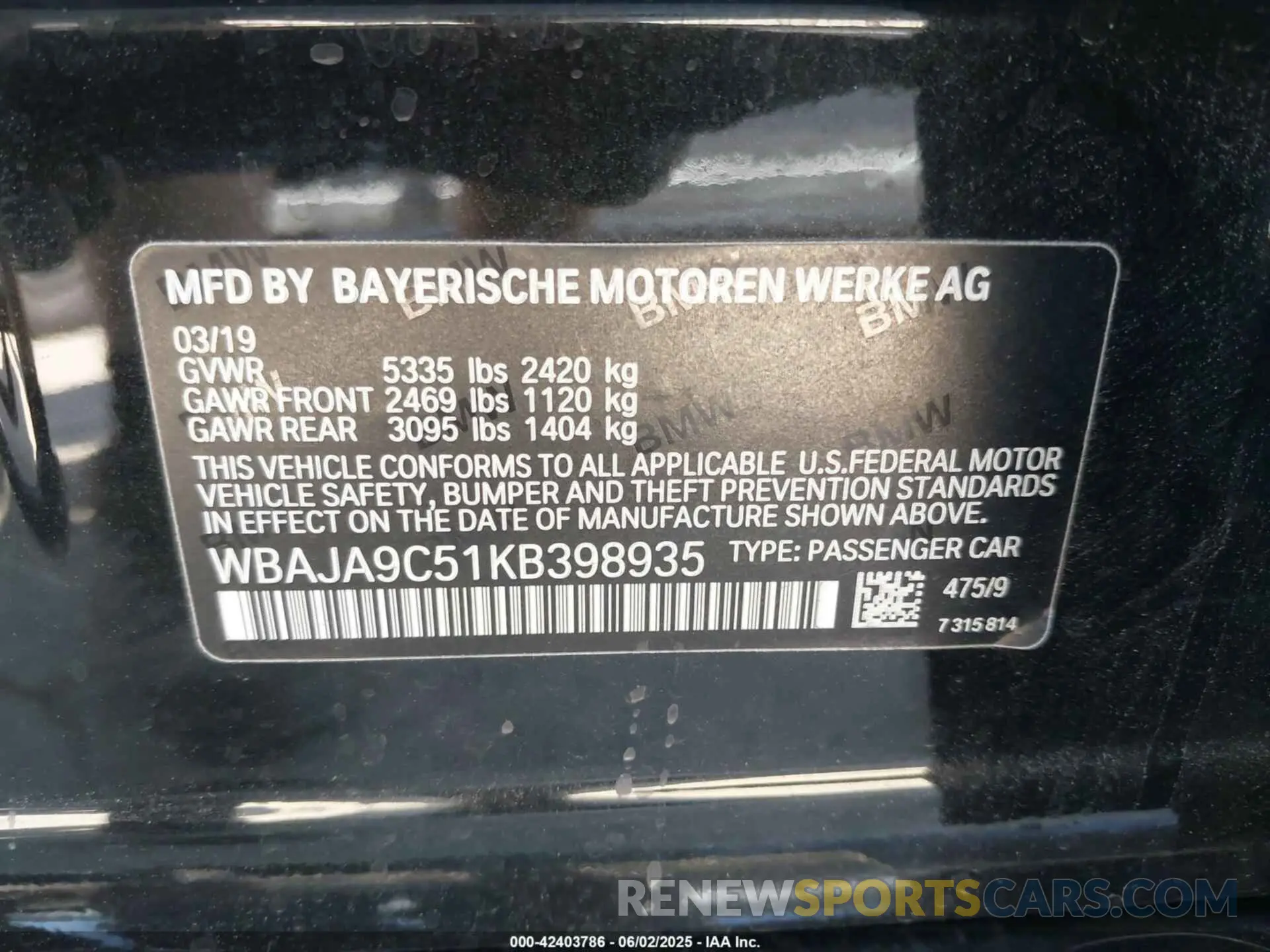 9 Photograph of a damaged car WBAJA9C51KB398935 BMW 530E 2019