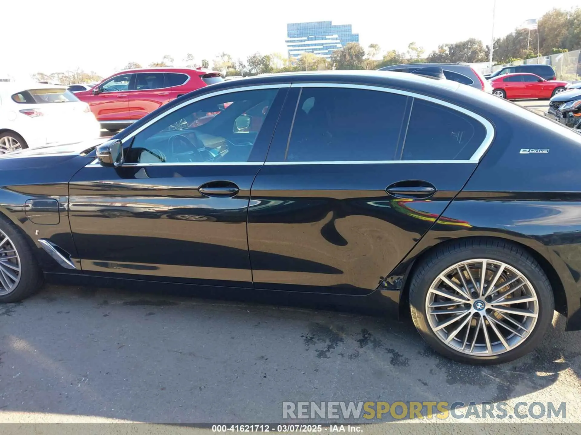 14 Photograph of a damaged car WBAJA9C53KB388861 BMW 530E 2019