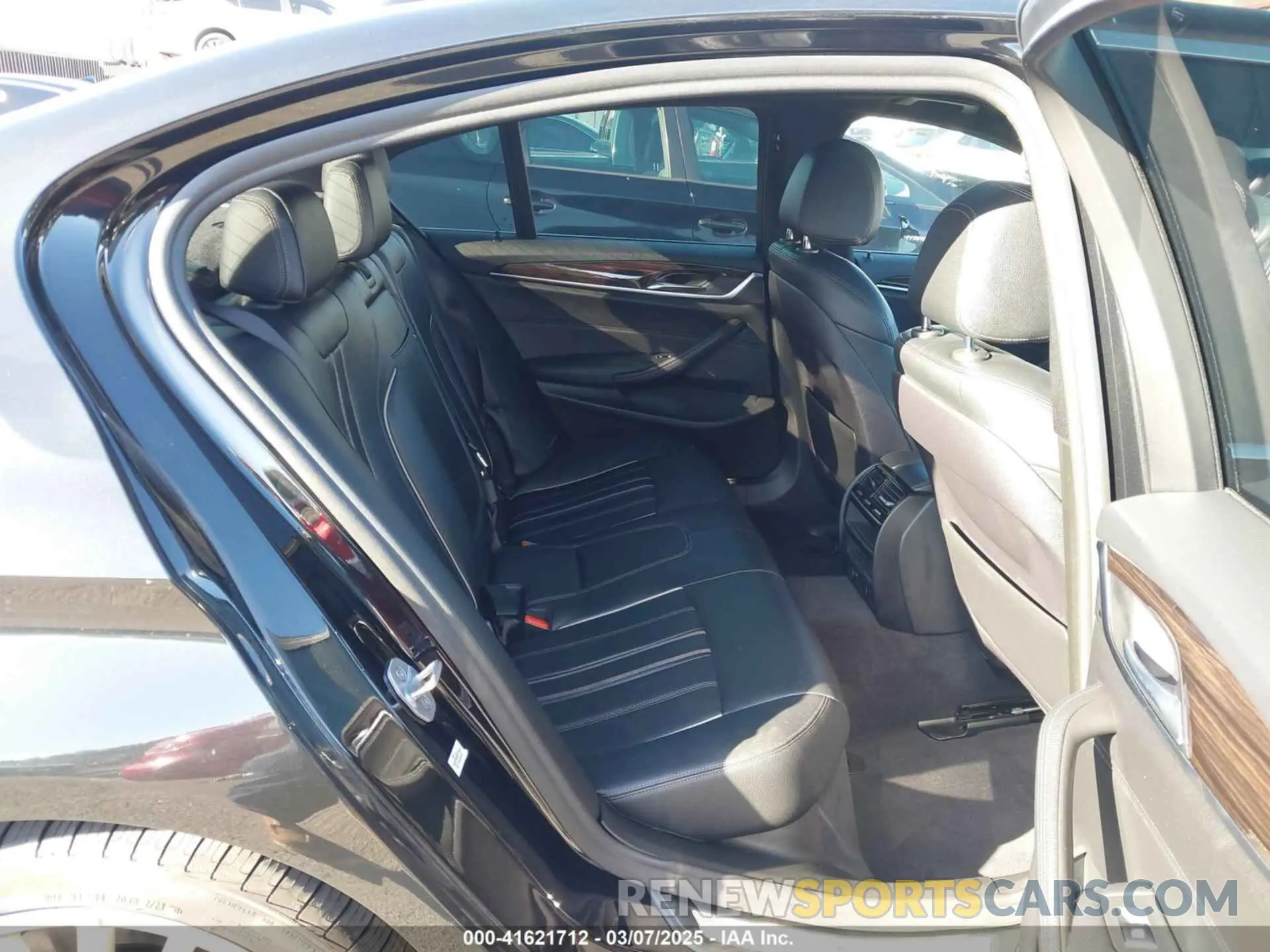 8 Photograph of a damaged car WBAJA9C53KB388861 BMW 530E 2019