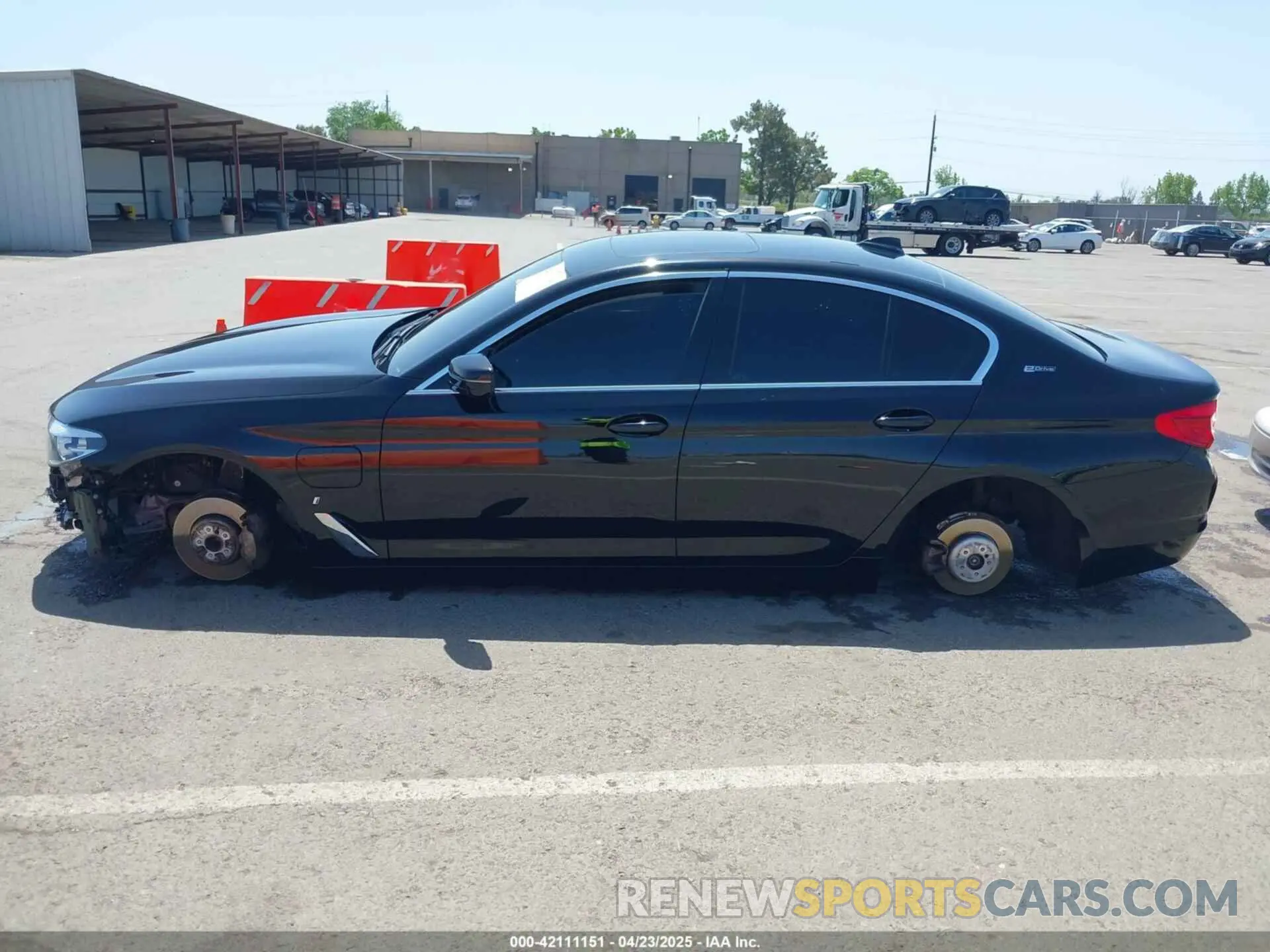 15 Photograph of a damaged car WBAJA9C55KB398646 BMW 530E 2019