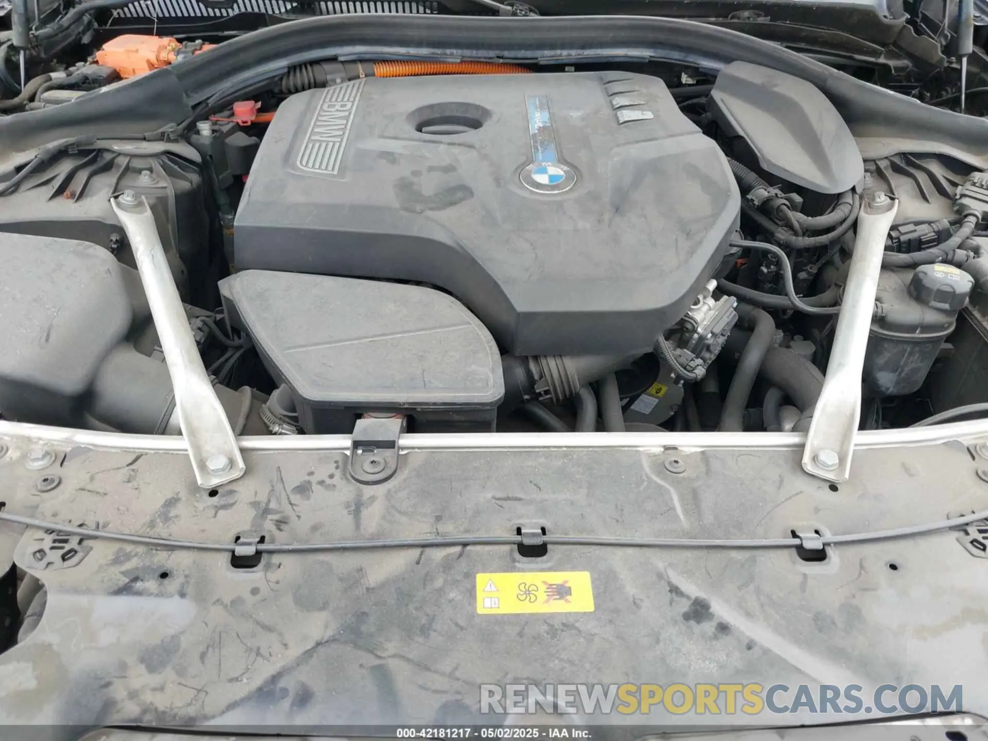 10 Photograph of a damaged car WBAJA9C56KB388241 BMW 530E 2019