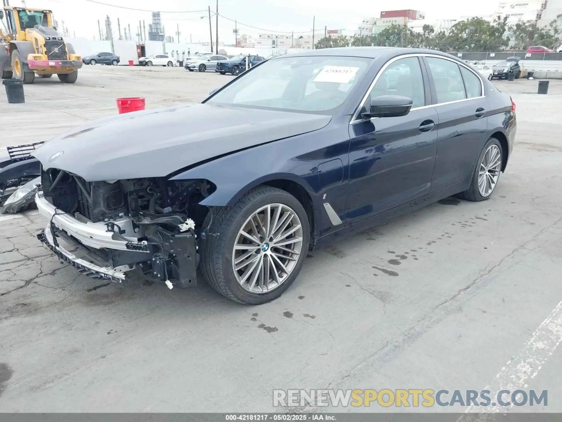 2 Photograph of a damaged car WBAJA9C56KB388241 BMW 530E 2019