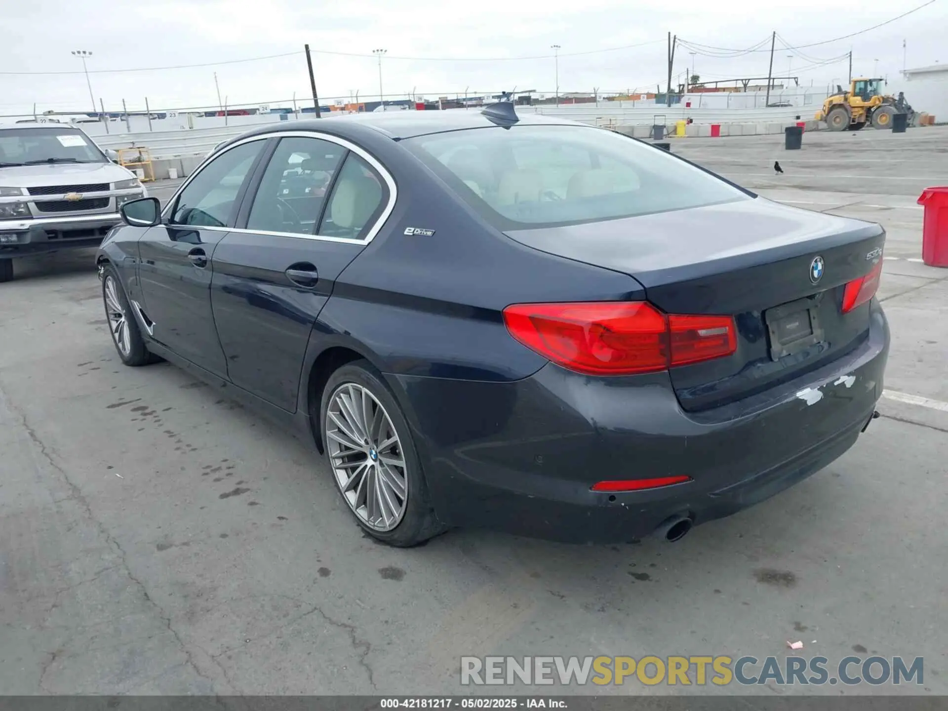 3 Photograph of a damaged car WBAJA9C56KB388241 BMW 530E 2019