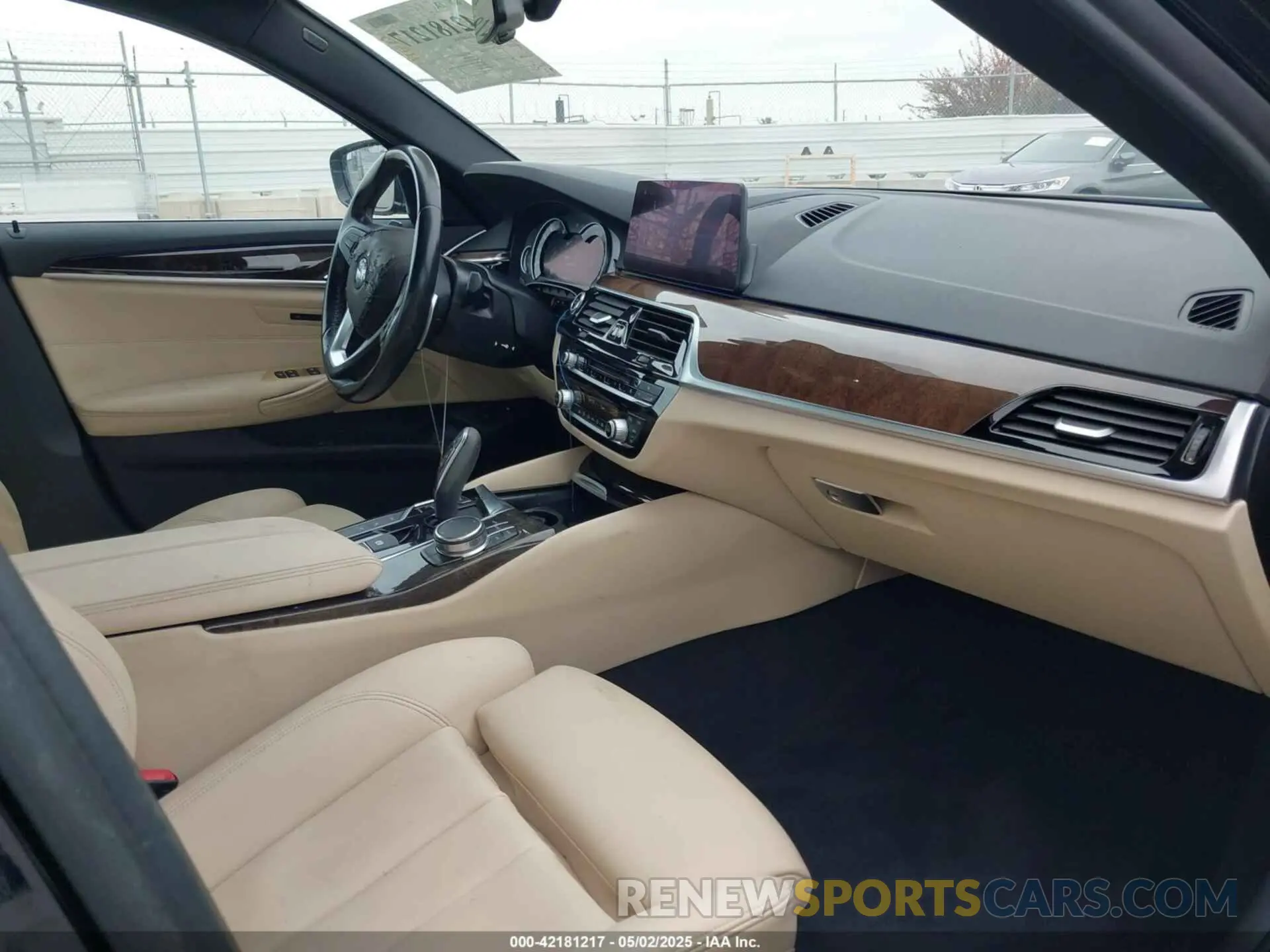 5 Photograph of a damaged car WBAJA9C56KB388241 BMW 530E 2019