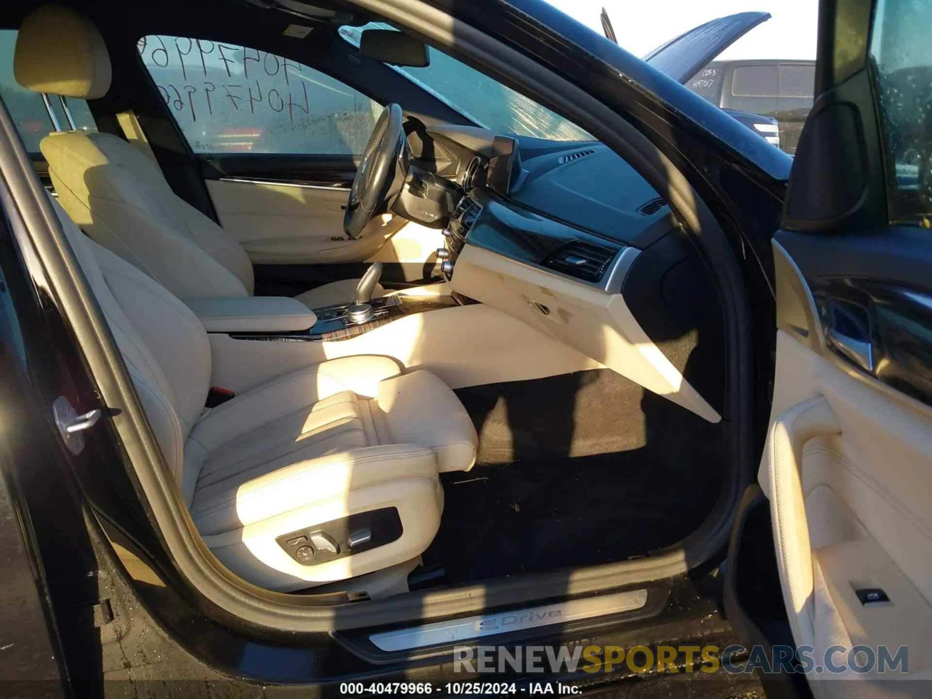 5 Photograph of a damaged car WBAJA9C56KB398641 BMW 530E 2019