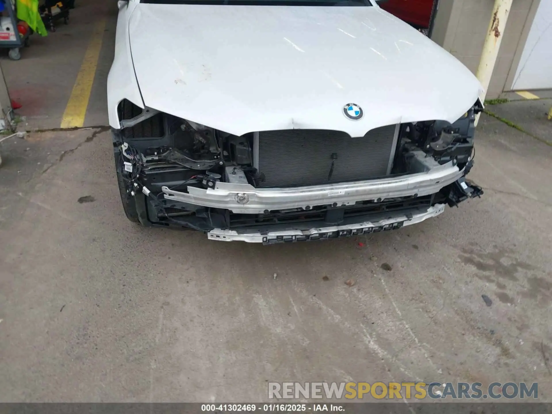 20 Photograph of a damaged car WBAJA9C57KB254595 BMW 530E 2019