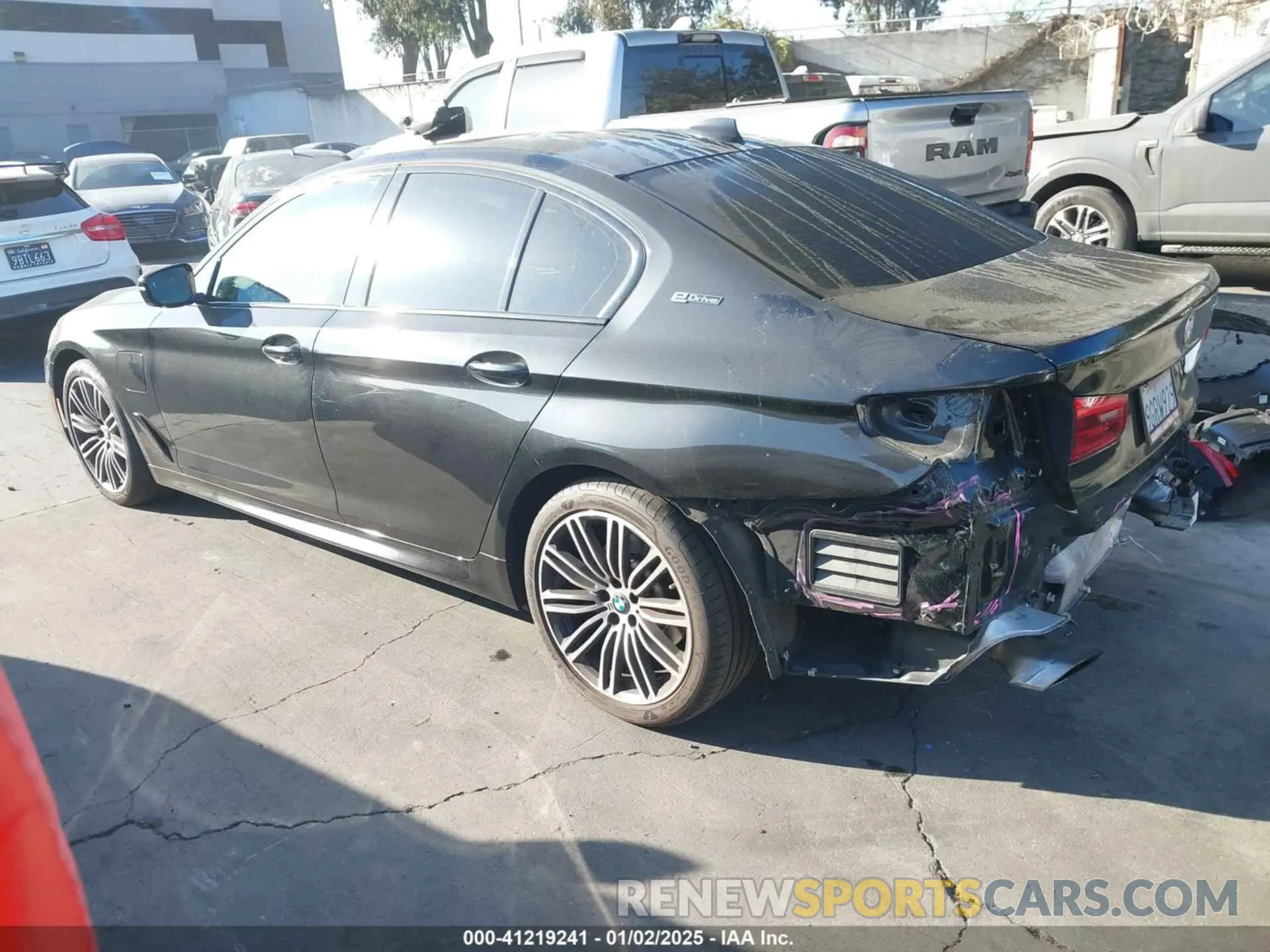 3 Photograph of a damaged car WBAJA9C57KB399703 BMW 530E 2019